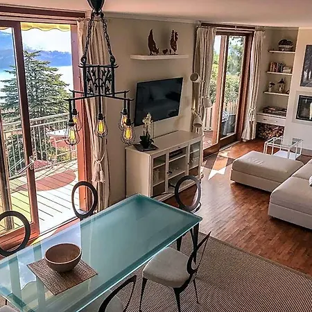 Apartment Penthouse San Rocco Stresa