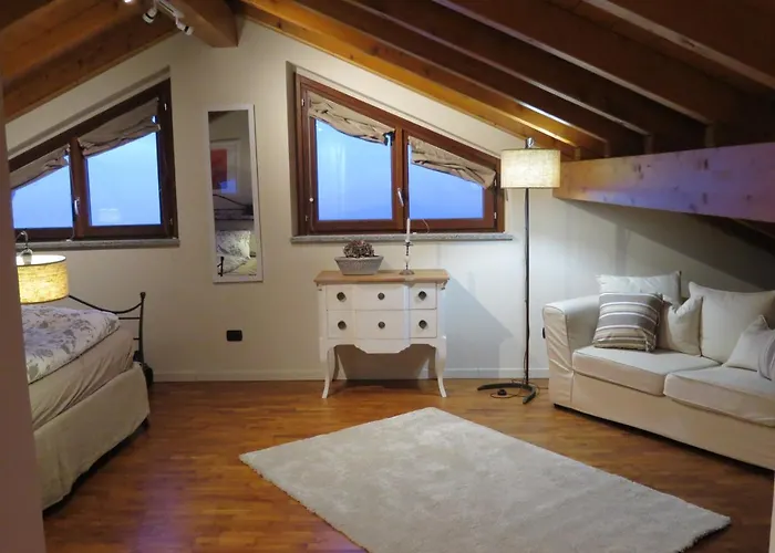 Penthouse San Rocco Lägenhet Stresa