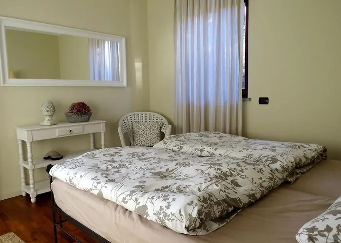 아파트 Penthouse San Rocco 스트레사